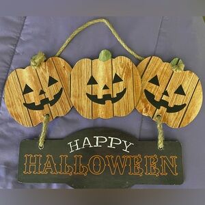 Wooden Pumpkin Halloween Sign